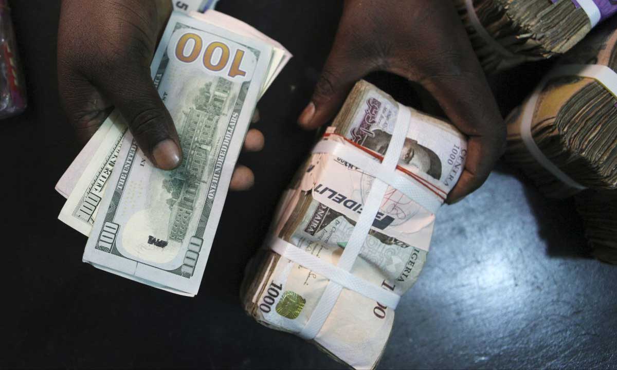Naira loses 19 kobo against dollar at official market