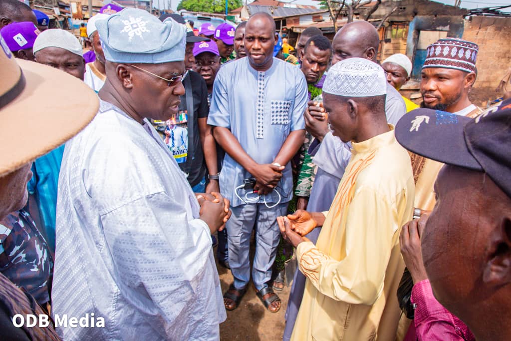 Babayemi Visits Iwo Fire Scene, Encourages Victims